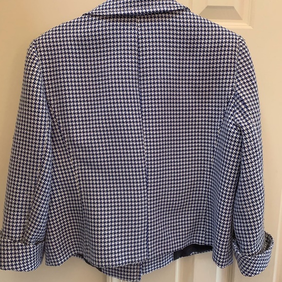 TAHARI Blazer in great condition - Picture 3 of 5